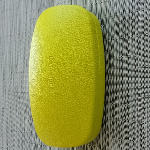 Emilio Pucci Rectangular Sunglass - Picture 4 of 4